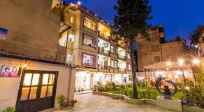 Hotel Acme Inn - Image 3