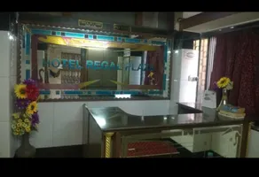 Hotel Regal Plaza - Image 3