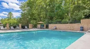 Charming Luxe Cabin Sleeps 6 Hot Tub Game Loft - Image 4