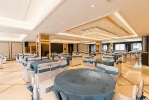 Qirui Holiday Hotel - Image 5