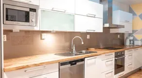 2ndhomes Bright & Spacious 2-Story Apartment with Sauna - Image 5