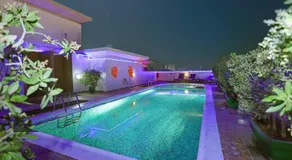Icon Hotel Apartments - Image 3