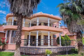 Khana Khazana Boutique Hotel - Image 3