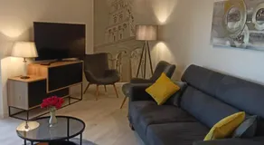 Parkside Oasis - Image 2
