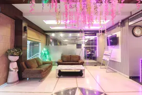 Hotel Cosmos - Image 5