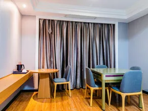 Borrman Hotel Zhanjiang Dingsheng Plaza Seaside Park - Image 5