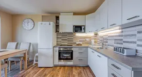 Apartment M- Panoramic View - Image 3