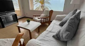 Precioso apartamento con chimenea y vistas al mar - Image 2