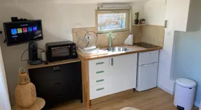 Petite Maison en ville avec jardin proche des plages - Image 3