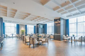 Rezen Heyi S Hotel Zhangjiajie - Image 4