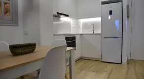 Apartamento nuevo en Calella totalmente reformado con Parking privado - Image 3