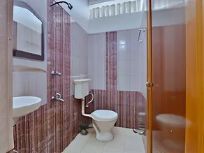 Hare Krushna Lodge - Image 2