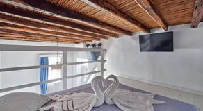 Lindo House - Image 4