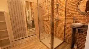 Classic Catedral Apartments  - Image 2