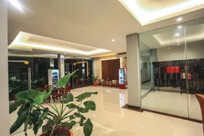 Kalton Hotel - Image 4