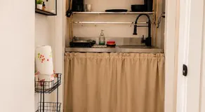 Private 1BR Apt, with Patio and Free Parking - Image 4