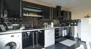 Chatham House Kent By Smart Corporate Stays - Image 3