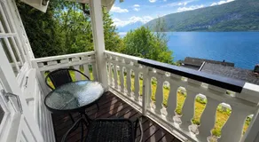 Faleide Panorama Private Fjord View Cabin with Large Terrace - Image 5