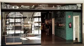 IRATI Escápate a Bilbao, a 5min del Mercado de la Ribera - Image 4