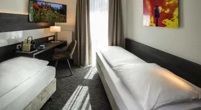 Hotel Südstern - Image 2