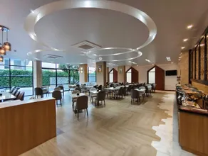 Theessence hotel chanthaburi - Image 5