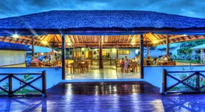 Beachfront Resort - Image 3