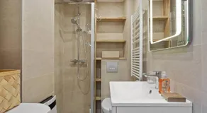 GuestReady-Charming Studio 15 mins to Grand Palais - Image 2