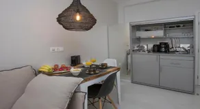 Ermou Stylish View Studio - Image 4