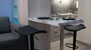 Modern Apartment Downtown Athens - Image 3