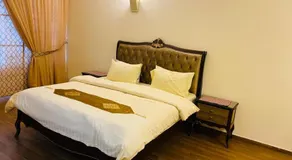 Royal Two Bed Room Luxury Apartment Gulberg - Image 2