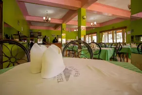 Slopes Villa Hotel - Image 2