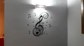 B&B enjoy music - Image 5