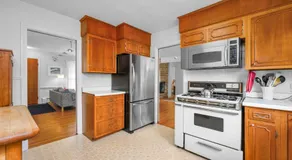 Relaxing Barnstable Getaway Close to the Beach - Image 3