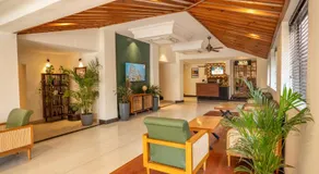 Hotel Lalit Palace - Image 2