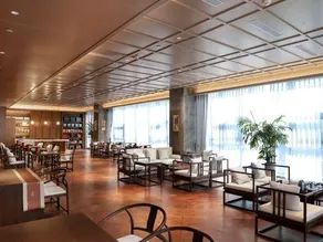 GT LESTON HOTEL - Image 2