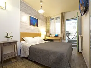 Hotel du Moulin - Image 2
