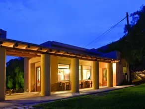 Patio Alto - Image 2