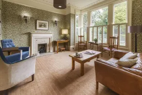 Ascot House Hotel - Image 4