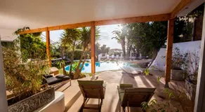Ocean Lounge - Image 5