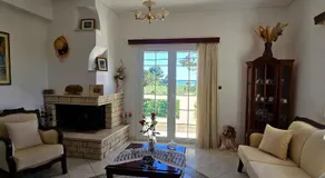 Annie's summer house - Image 2