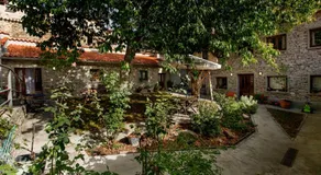 Hotel Rural Los Cerezos de Yanguas - Image 5