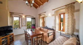 GrapeVine Villa - Image 4