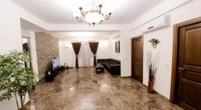 Luxury Down Town - Image 2