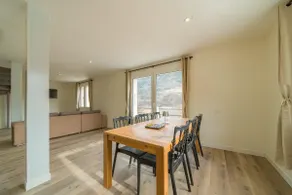 27 Chic 5-Bedroom Duplexes with Glacier View - Image 3