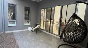 Modern Holiday Home Prime Birtinya Location Near Hospitals and Beaches - Image 4