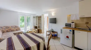 Biba - Image 2