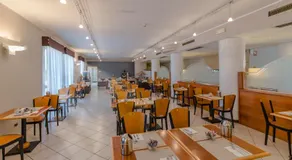 UNA HOTELS Occhiobello - Image 5