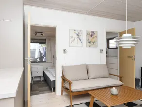 6 person holiday home in Sjølund-By Traum - Image 2
