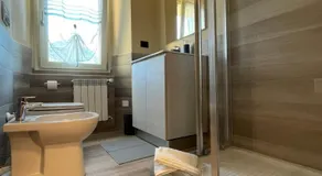 Casa Alone - Image 2