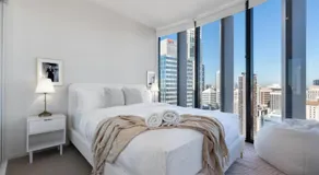 Queen St Residence - Image 2